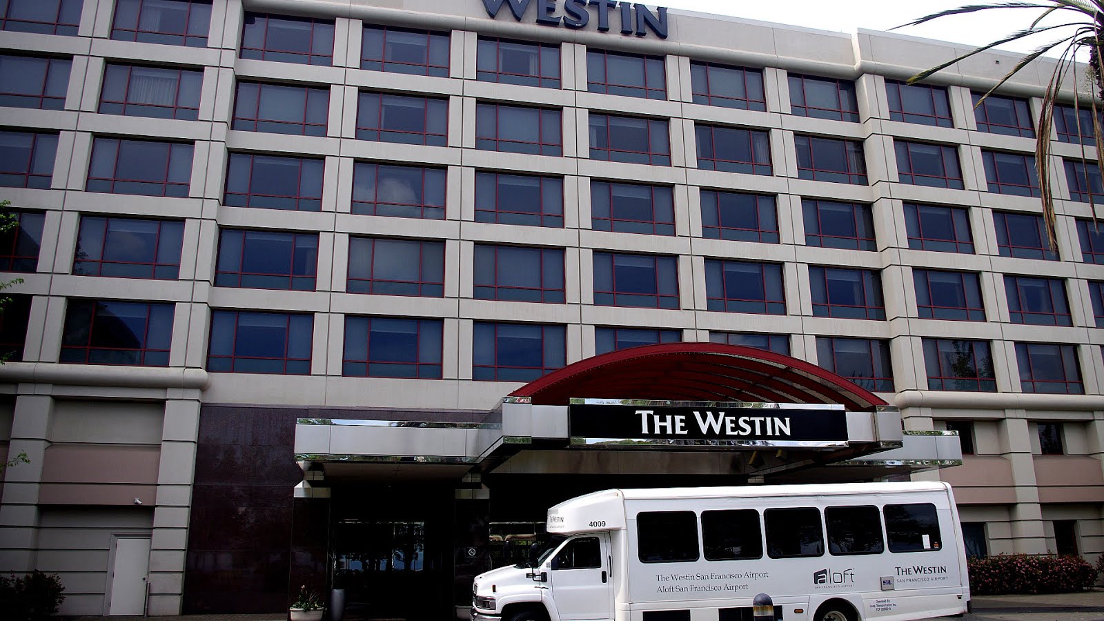 San Francisco Airport Hotel Shuttle Trip to Airport