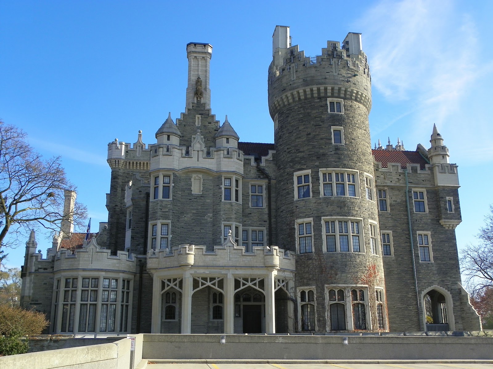 BLOG CASTELOS & CIA. CASA LOMA ( Canadá ).